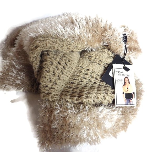 Noelle The Posh Infinity Scarf Beige Knit with Eyelash Trim - Picture 1 of 7